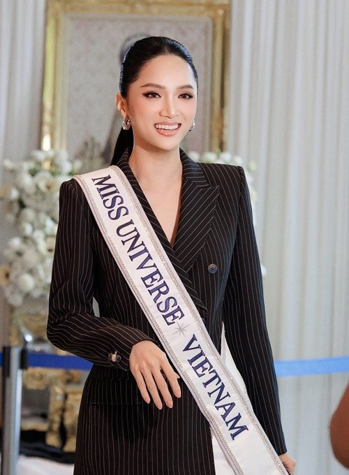 Mới đây, theo Znews, tổ chức Miss Universe vừa thông báo rằng năm nay cuộc thi chỉ diễn ra 4 vòng thi chính thức: phỏng vấn kín, trình diễn trang phục dân tộc, trình diễn váy dạ hội và trình diễn áo tắm. Mọi hình thức ưu tiên hay đánh giá ngoài các phần thi này đều không được chấp nhận. Ảnh: Missosology.