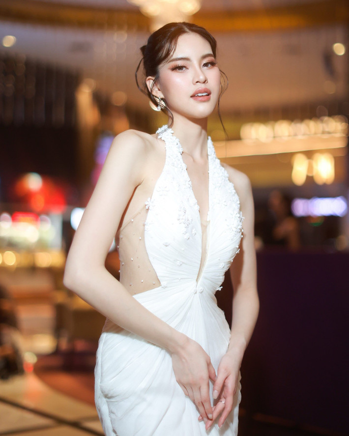 Nicha kín tiếng về chuyện tình cảm từ khi hoạt động trong làng giải trí Thái Lan. Ảnh: FB Nicha Poonpoka.