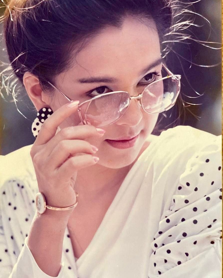 'Nữ hoàng ảnh lịch' Diễm My sở hữu nhan sắc 'nghiêng nước nghiêng thành' vào tuổi thanh xuân. Ảnh: Instagram Catherine Thùy My.