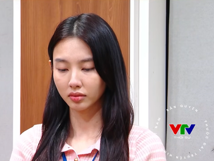 Nguyễn Thúc Thùy Tiên bị khởi tố, bắt tạm giam vì tội Lừa dối khách hàng. Trước khi vướng vòng lao lý, người đẹp từng vướng ồn ào ăn mặc. Ảnh: VTV.