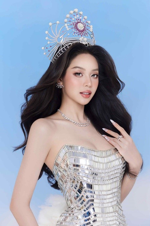 Thanh Thủy đăng quang Hoa hậu Việt Nam cách đây 3 năm. Người đẹp còn giành vương miện Miss International 2024. Ảnh: FB Thanh Thủy.