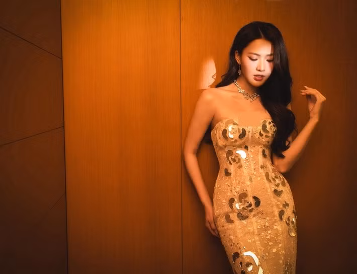 Để giữ gìn vóc dáng thon gọn, Minh Trang duy trì thói quen tập luyện thể thao. Trên trang cá nhân, cô thường chia sẻ hình ảnh trong phòng tập gym.