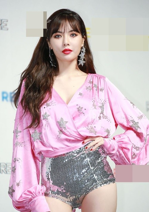 Nữ ca sĩ sinh năm 1992 bắt đầu sự nghiệp với nhóm Wonder Girls năm 2007, sau đó gia nhập nhóm 4Minute vào năm 2009. Ảnh: Vietnamnet.