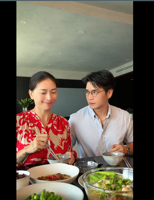 Ngày chưa kết hôn, Huy Trần thường xuyên nấu ăn cho Ngô Thanh Vân. Sau đám cưới, anh duy trì hành động ngọt ngào này dành cho bạn đời. Đặc biệt, khi Ngô Thanh Vân mang bầu, Huy Trần càng tích cực nấu ăn cho vợ. Ảnh: FB Ngô Thanh Vân.