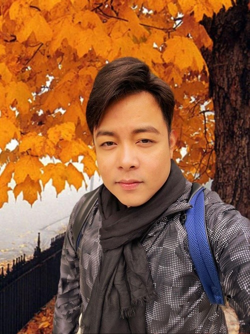 Sau nhiều biến cố trong cuộc đời, sự nghiệp, Quang Lê chia tay người vợ đầu tiên của mình. Ảnh: Dân Việt.