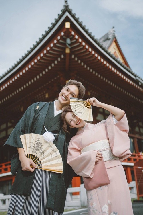 Nhiều khán giả mong chờ đám cưới của Ngọc Huyền và Đình Tú. Ảnh: FB Đình Tú.