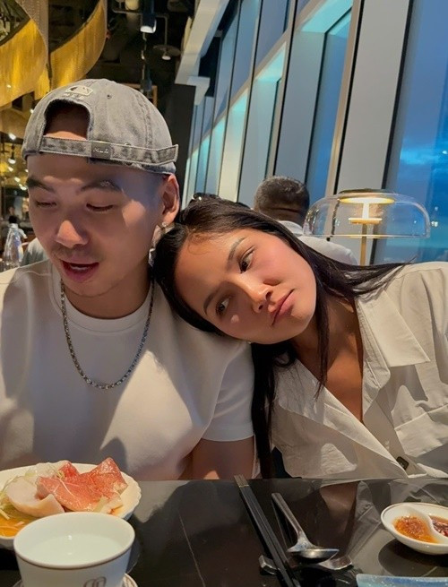 H'hen Niê và Tuấn Khôi âm thầm hẹn hò trong 7 năm trước khi về chung một nhà. Ảnh: FB H'hen Niê.