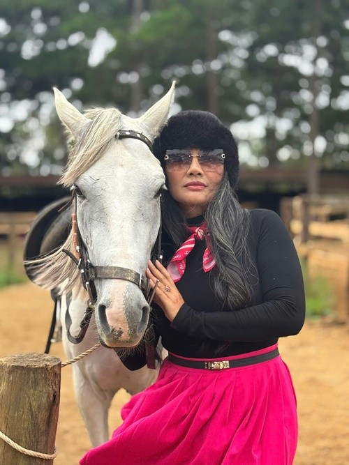 Kiều Trinh sở hữu vóc dáng đẫy đà ở tuổi 48. Ảnh: FB Kiều Trinh.