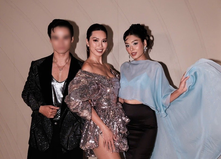 Khi Thảo Nhi Lê trở thành Á hậu 1 của cuộc thi Hoa hậu Hoàn vũ Việt Nam 2022, Hà Anh cảm thấy tự hào khi đã thành công trong vai trò dẫn dắt đàn em. Ảnh: FB Thảo Nhi Lê.