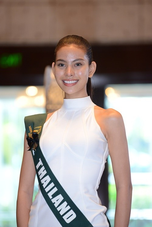 Waree Ngamkham - mỹ nhân Thái Lan đoạt á hậu 3 Miss Earth 2025. Trước đó, cô giành danh hiệu Miss Earth Thailand 2025. Ảnh: Miss Earth.