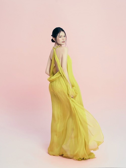 Thùy Dung thăng hạng sắc vóc sau 10 năm đoạt danh hiệu Á hậu 2 của cuộc thi Hoa hậu Việt Nam. Ảnh: Instagram Thùy Dung.