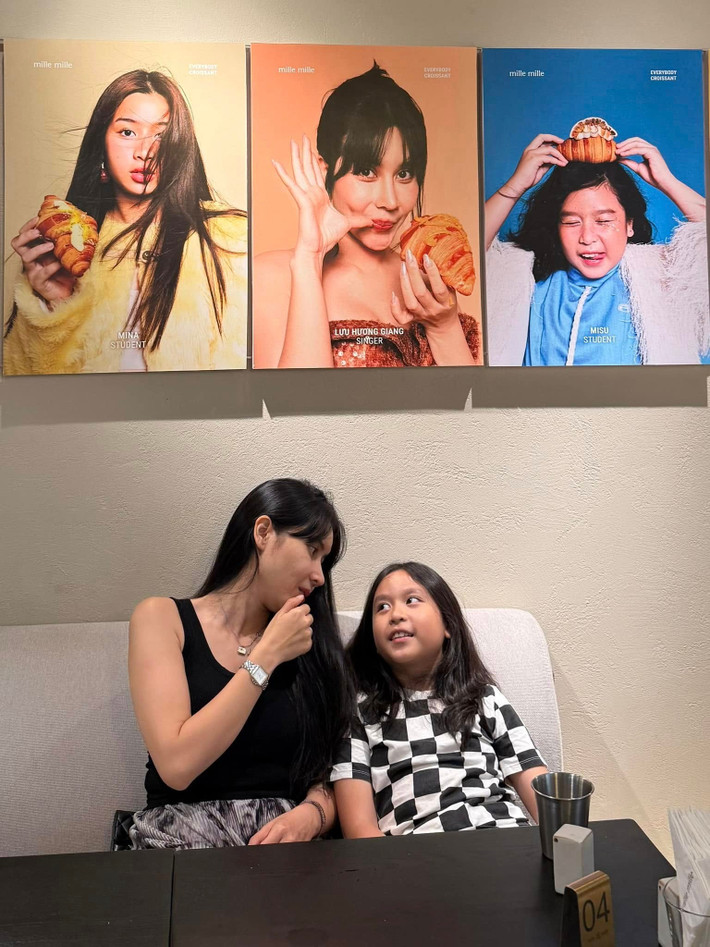 Lưu Hương Giang cho biết, con gái thứ hai của cô kiệm lời, hướng nội nhưng tình cảm nhất nhà.