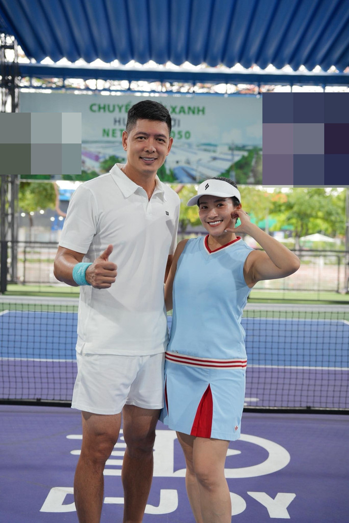 Nam diễn viên và vợ doanh nhân thường xuyên tập luyện thể dục thể thao cùng nhau. Ảnh: FB Anh Thơ.