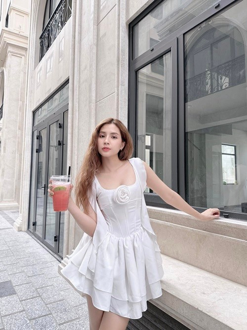 Về việc cấp dưỡng nuôi con, phía Thiên An cho hay, ca sĩ Jack từng hỗ trợ một số khoản tài chính trong giai đoạn đầu bằng tiền, vào tài khoản cá nhân, nhưng không đều đặn, các khoản tiền hỗ trợ cũng không cố định và đã cắt đứt hoàn toàn (lần cuối cùng Thiên An nhận được hỗ trợ là vào khoảng giữa năm 2022). Ảnh: FB Thiên An.