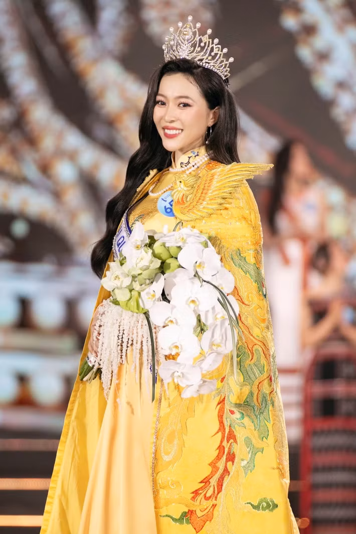 "Cảm ơn mọi người đã luôn theo dõi, quan tâm và yêu thương Nguyễn Ngọc Kiều Duy - Hoa hậu Quốc gia Việt Nam 2024", cô viết.