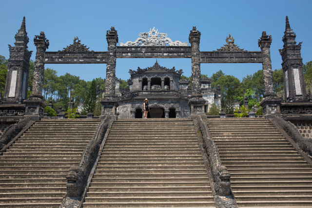 Lăng vua Khải Định ở Huế đẹp lạ thường qua ống kính khách Tây Lang vua Khai Dinh o Hue dep la thuong qua ong kinh khach Tay