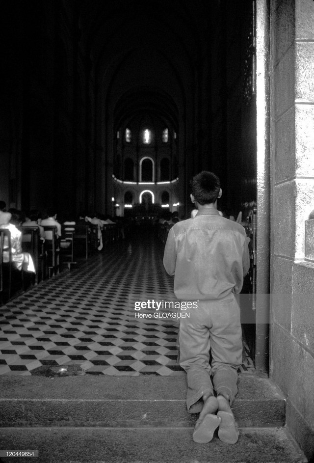 Sài Gòn tháng 5/1975 cực bình dị qua loạt ảnh quý - Hình 4 Sai Gon thang 5/1975 cuc binh di qua loat anh quy-Hinh-4