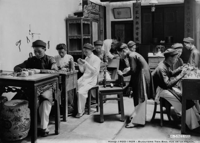 Cuộc sống sinh động ở Hà Nội thập niên 1920 qua loạt ảnh hiếm - Hình 7 Cuoc song sinh dong o Ha Noi thap nien 1920 qua loat anh hiem-Hinh-7