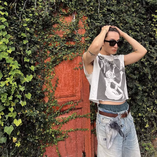 Trao luu thoi trang sao nam 2023 nhin tu mot hai quan cua Son Tung M-TP-Hinh-2