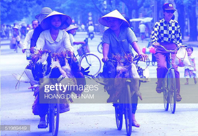 Ký ức Hà Nội năm 1995 qua loạt ảnh cực sống động - Hình 9 Ky uc Ha Noi nam 1995 qua loat anh cuc song dong-Hinh-9