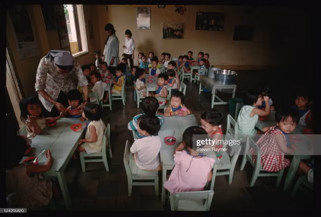Hinh anh la ve Hue, Da Nang, Hoi An nhung nam 1990-Hinh-9
