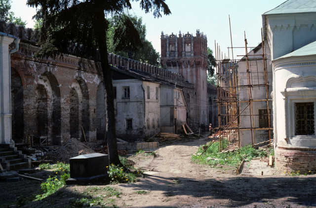 Những địa danh nổi tiếng ở Moscow năm 1985 - Hình 17 Nhung dia danh noi tieng o Moscow nam 1985-Hinh-17