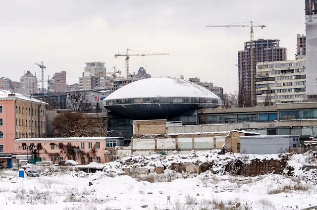 Kham pha nhung kien truc Xo-viet ky la o thu do cua Ukraine-Hinh-7