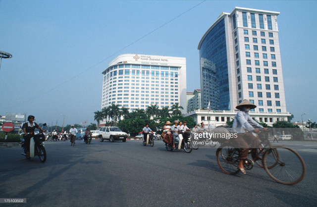Hà Nội năm 1996 'một thời đã xa' Ha Noi nam 1996 'mot thoi da xa'