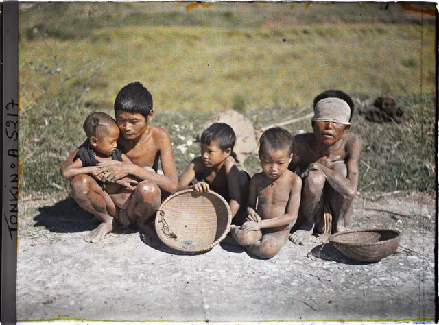 Loat anh kho quen o ngoai thanh Ha Noi dau the ky 20-Hinh-9