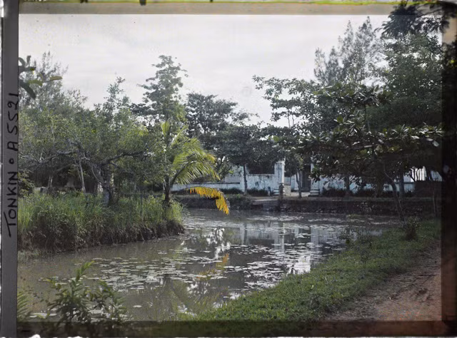 Khung cảnh làng quê tỉnh Hà Đông năm 1915 qua loạt ảnh màu quý - Hình 15 Khung canh lang que tinh Ha Dong nam 1915 qua loat anh mau quy-Hinh-15