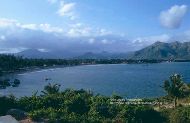 Phan Rang và Nha Trang năm 1993 cực thơ mộng qua ống kính khách Đức - Hình 6 Phan Rang va Nha Trang nam 1993 cuc tho mong qua ong kinh khach Duc-Hinh-6