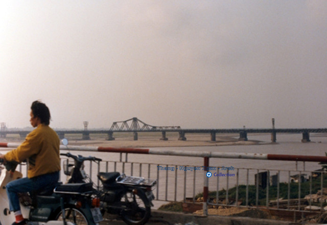 Hoài niệm thủ đô Hà Nội năm 1991 qua ống kính khách Tây - Hình 2 Hoai niem thu do Ha Noi nam 1991 qua ong kinh khach Tay-Hinh-2