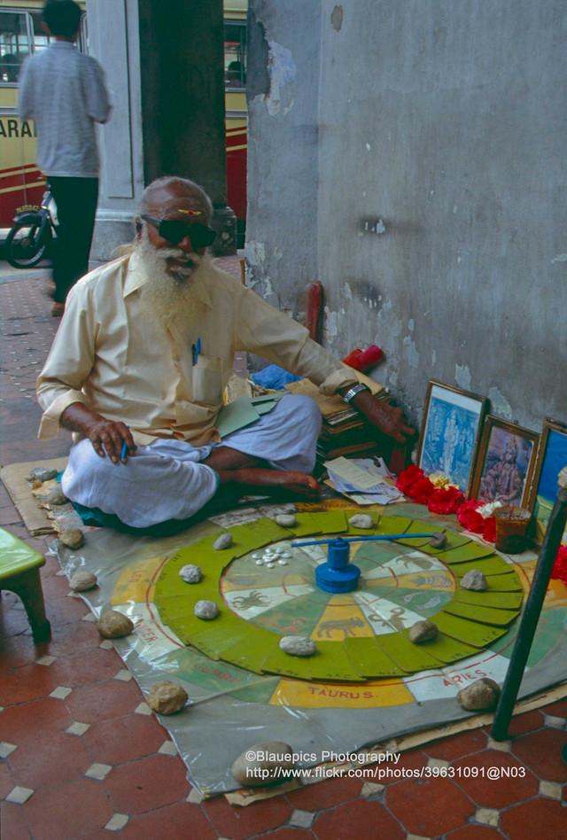 Ngam dat nuoc Malaysia nam 1991 cuc hap dan-Hinh-5