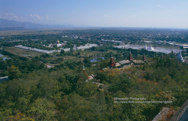Ảnh đặc sắc về thành phố đông dân thứ hai Myanmar năm 1992 - Hình 2 Anh dac sac ve thanh pho dong dan thu hai Myanmar nam 1992-Hinh-2