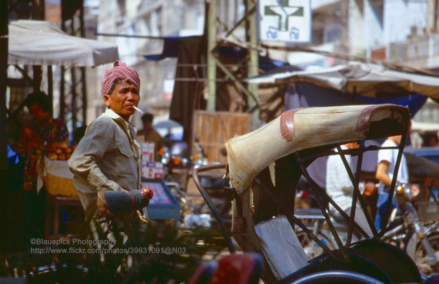 Cuộc sống ở thủ đô Campuchia ba thập niên trước cực đặc biệt - Hình 7 Cuoc song o thu do Campuchia ba thap nien truoc cuc dac biet-Hinh-7