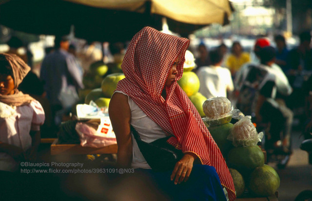 Cuộc sống ở thủ đô Campuchia ba thập niên trước cực đặc biệt - Hình 4 Cuoc song o thu do Campuchia ba thap nien truoc cuc dac biet-Hinh-4