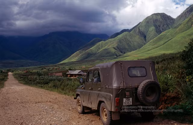 Loat anh hiem ve Lai Chau nam 1998 qua ong kinh du khach Duc-Hinh-13