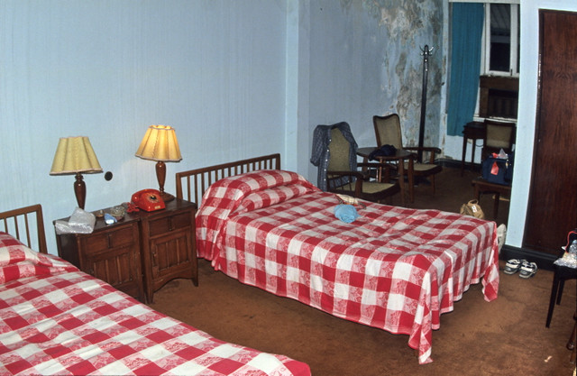 Những khung cảnh thú vị về đất nước Myanmar năm 1992 - Hình 6 Nhung khung canh thu vi ve dat nuoc Myanmar nam 1992-Hinh-6