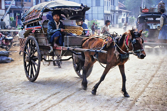 Những khung cảnh thú vị về đất nước Myanmar năm 1992 - Hình 7 Nhung khung canh thu vi ve dat nuoc Myanmar nam 1992-Hinh-7