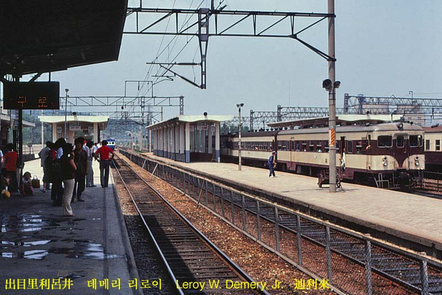Hàn Quốc năm 1980 qua loạt ảnh khó quên - Hình 4 Han Quoc nam 1980 qua loat anh kho quen-Hinh-4