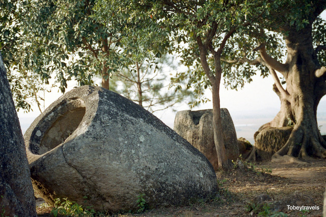 Cánh đồng chum huyền bí của Lào qua ống kính người Tây - Hình 2 Canh dong chum huyen bi cua Lao qua ong kinh nguoi Tay-Hinh-2