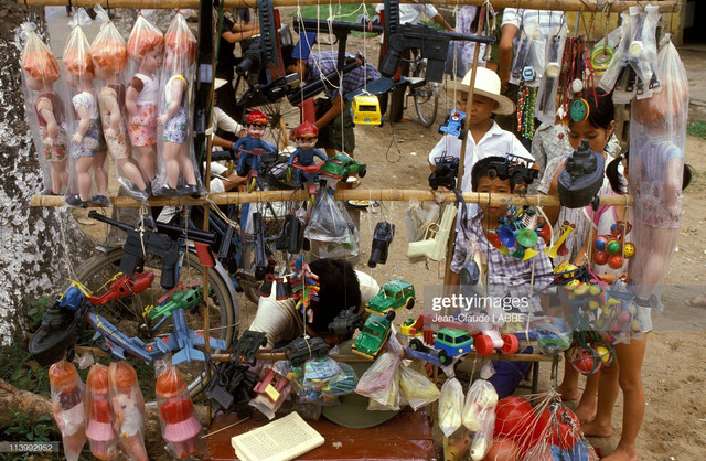 Cuộc sống Hà Nội năm 1994 cực quý giá - Hình 10 Cuoc song Ha Noi nam 1994 cuc quy gia-Hinh-10