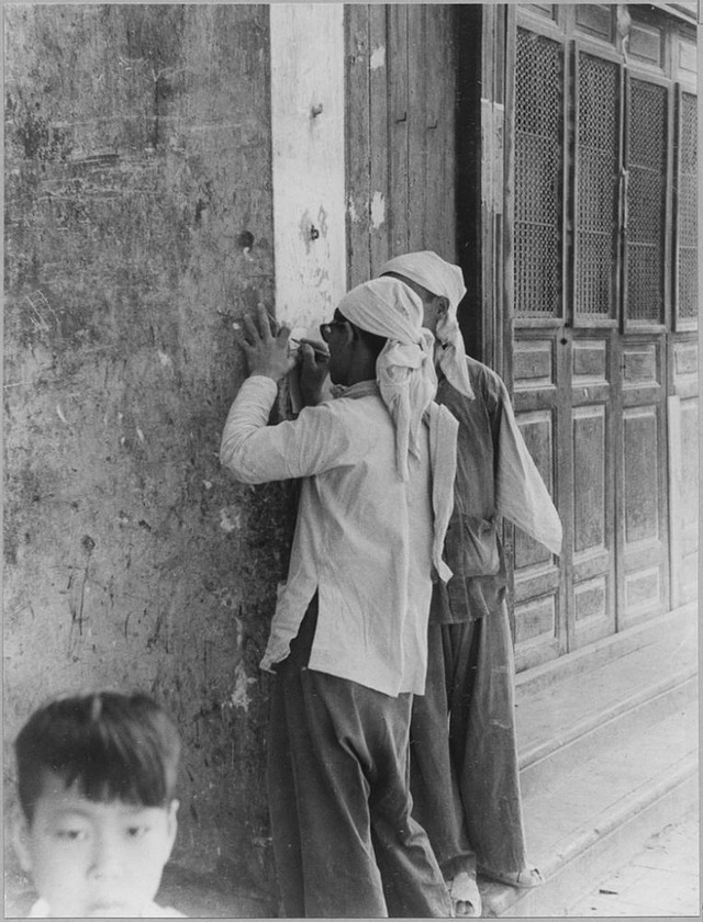 Chợ Đồng Xuân thập niên 1950 cực sôi động - Hình 9 Cho Dong Xuan thap nien 1950 cuc soi dong-Hinh-9