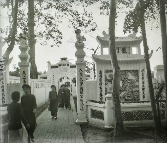 Không khí Tết Hà Nội năm 1928 qua ống kính người Pháp - Hình 9 Khong khi Tet Ha Noi nam 1928 qua ong kinh nguoi Phap-Hinh-9