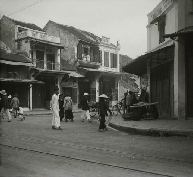 Không khí Tết Hà Nội năm 1928 qua ống kính người Pháp - Hình 4 Khong khi Tet Ha Noi nam 1928 qua ong kinh nguoi Phap-Hinh-4