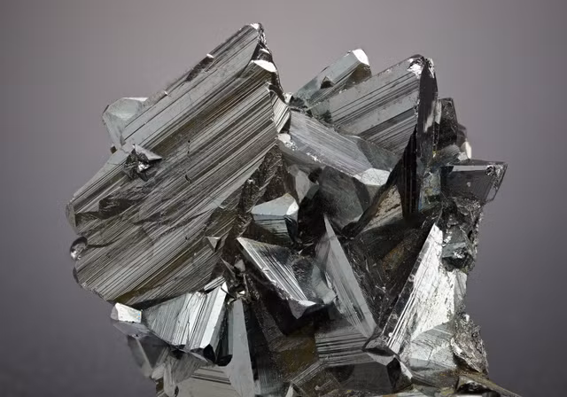 Ngam nhung khoang vat mau den day me hoac-Hinh-8