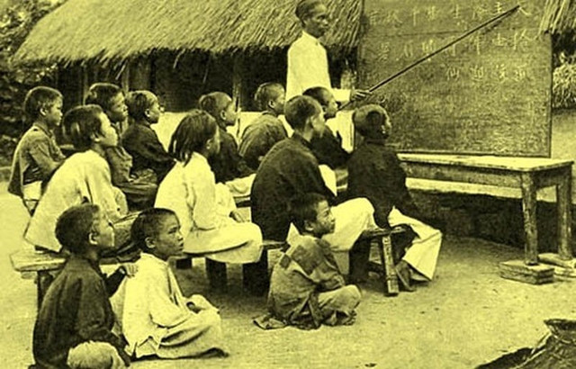 Ảnh quý về học trò Việt cách đây một thế kỷ - Hình 3 Anh quy ve hoc tro Viet cach day mot the ky-Hinh-3