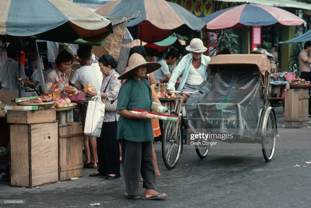 Singapore thập niên 1980 cực sôi động qua ống kính người Mỹ - Hình 5 Singapore thap nien 1980 cuc soi dong qua ong kinh nguoi My-Hinh-5