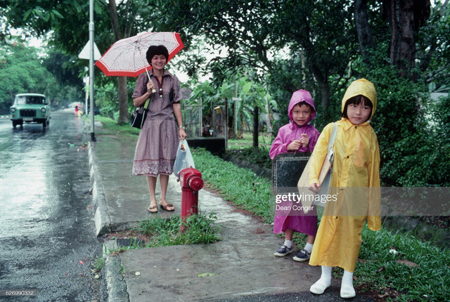 Singapore thập niên 1980 cực sôi động qua ống kính người Mỹ - Hình 3 Singapore thap nien 1980 cuc soi dong qua ong kinh nguoi My-Hinh-3