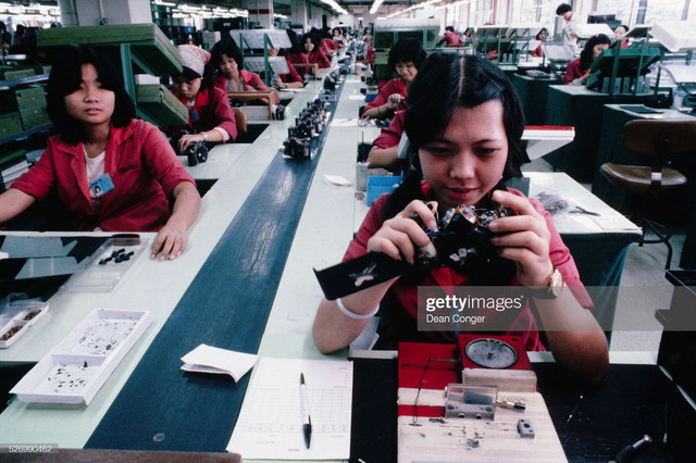 Singapore thập niên 1980 cực sôi động qua ống kính người Mỹ - Hình 10 Singapore thap nien 1980 cuc soi dong qua ong kinh nguoi My-Hinh-10